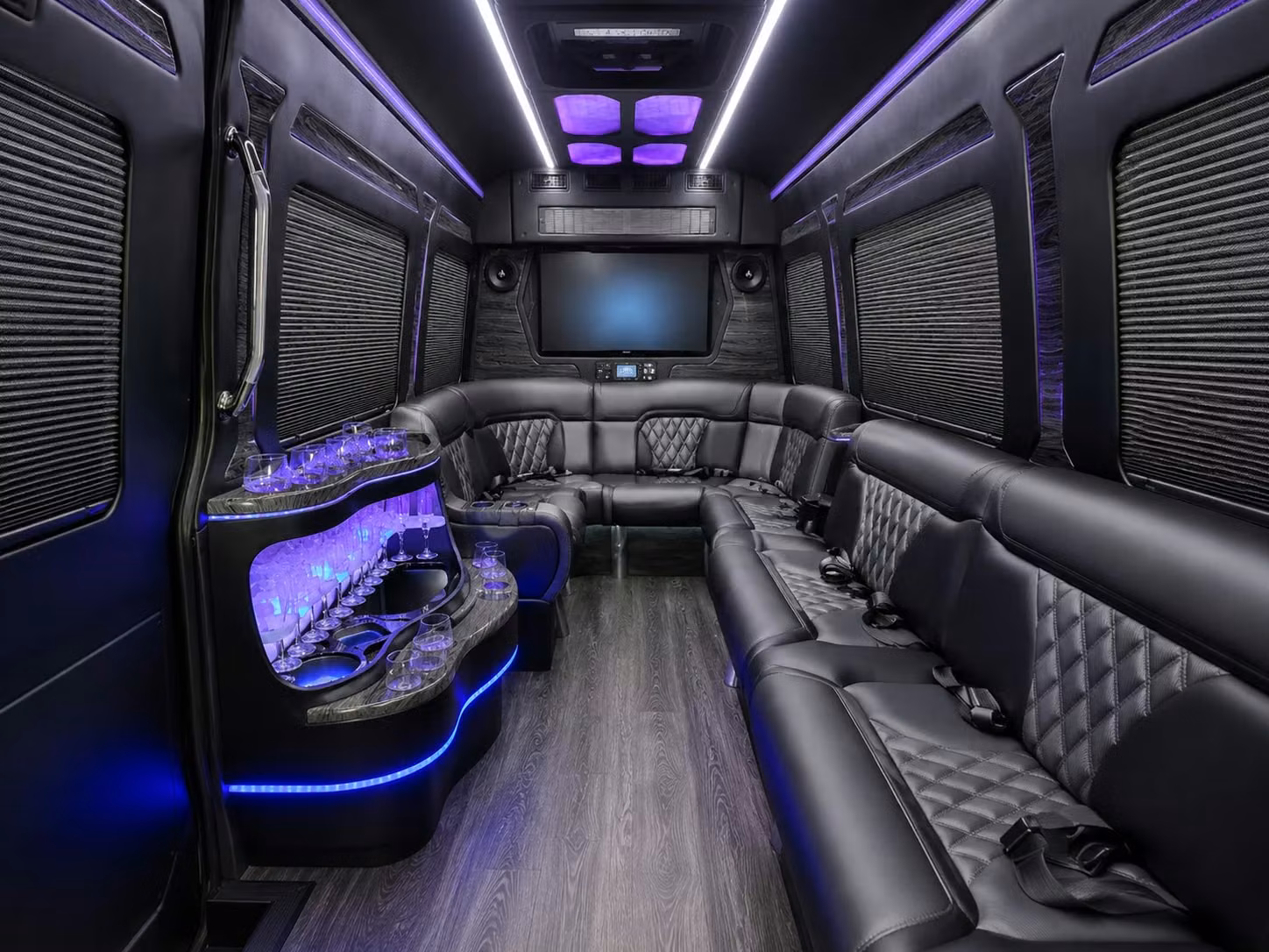 in and out of eppley airfield omaha military airport transfer shuttle service