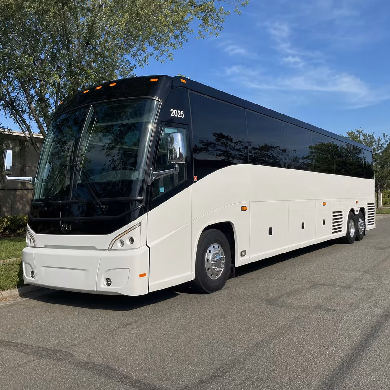 long distance bus rentals from omaha to kansas city denver chicago beyond