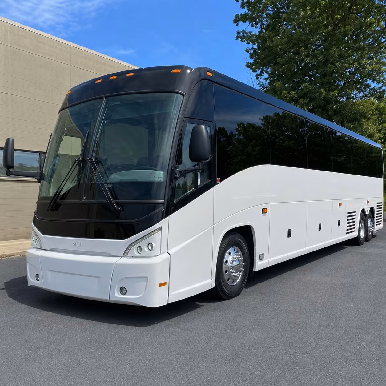 omaha charter bus rental fleet
