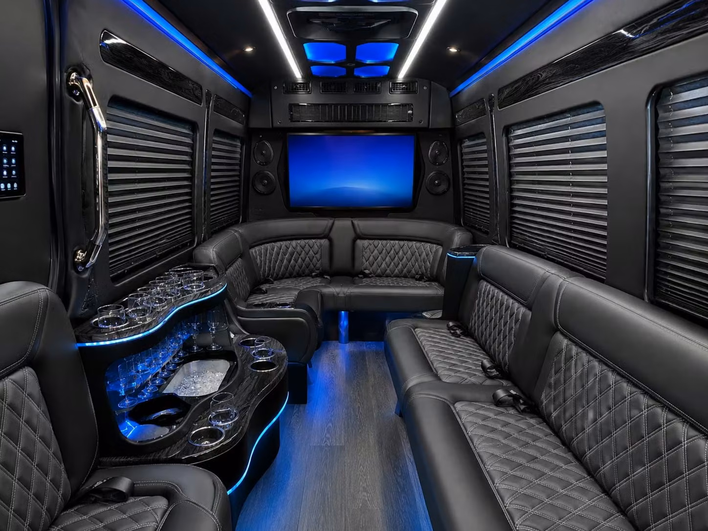reliable omaha field trip transportation for high schools middle schools and elementary programs