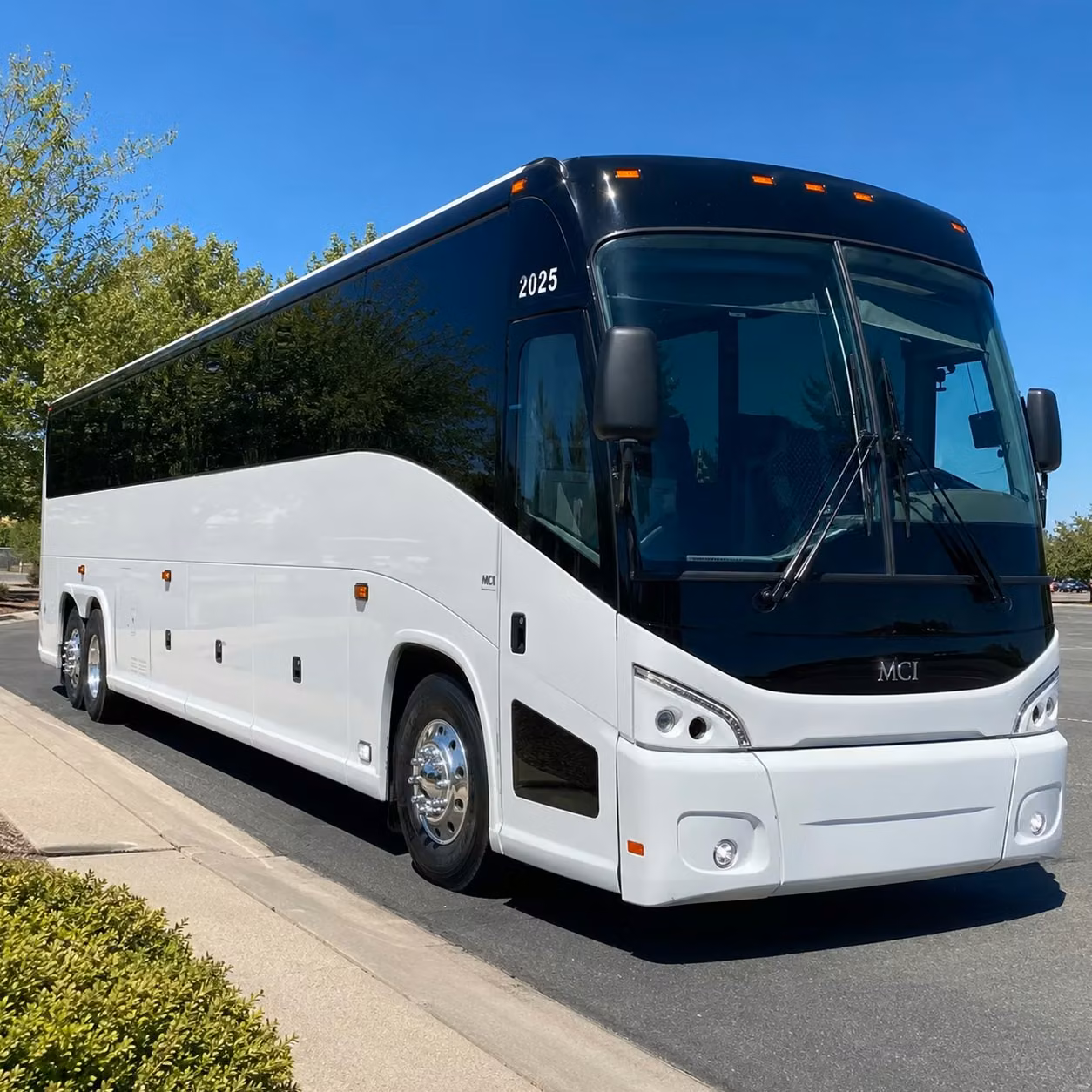 you can find and book long distance transportation in omaha and any nearby city